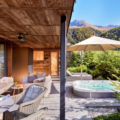 Chalets & Penthouse